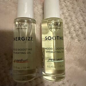 Mood Boosting Hydrating Oil Duo - Grapefruit & Peppermint